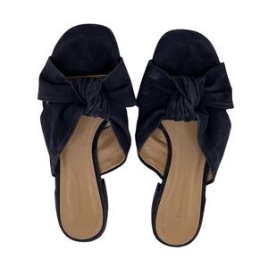 Banana Republic Navy Blue Suede Bow Sandals Size 6 1/2 Women’s